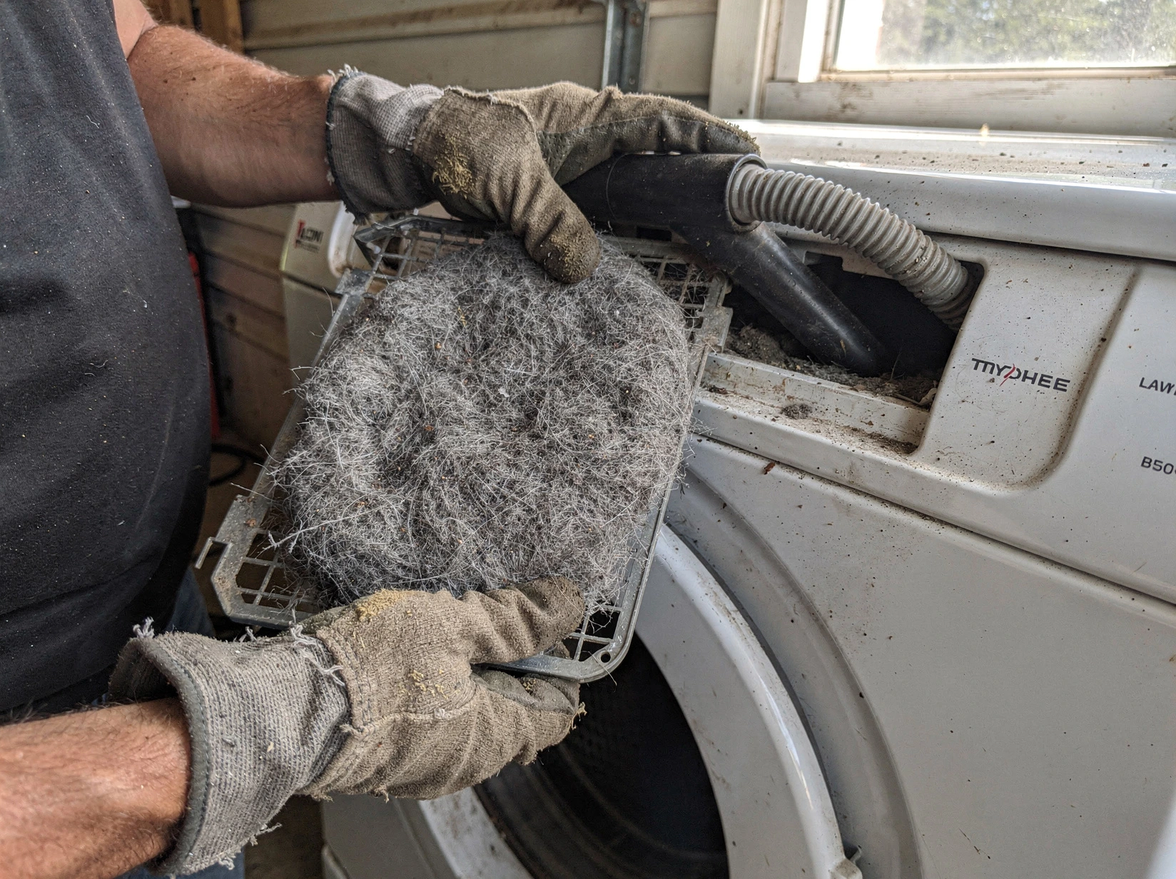 Cleaning Dryer Lint Trap service in Cranston, RI